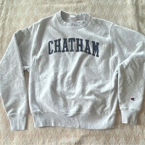 Champion Light Gray Crewneck Chatham Sweatshirt Mens size Small